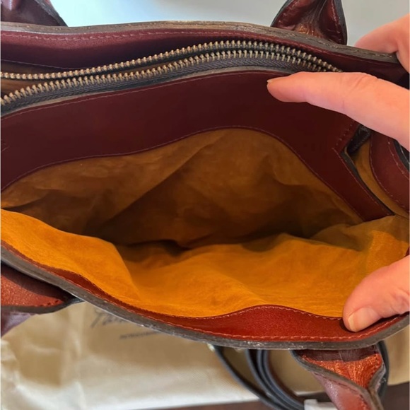 Elegant Patricia Nash Equestrian Handbag - Picture 3 of 6